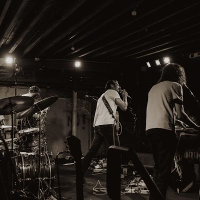 Mo Lowda & The Humble