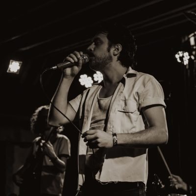 Mo Lowda & The Humble