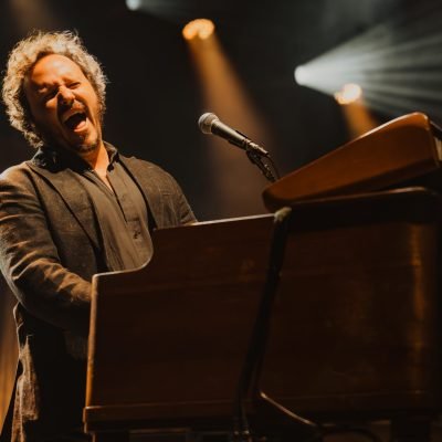 Nathaniel Rateliff and The Night Sweats